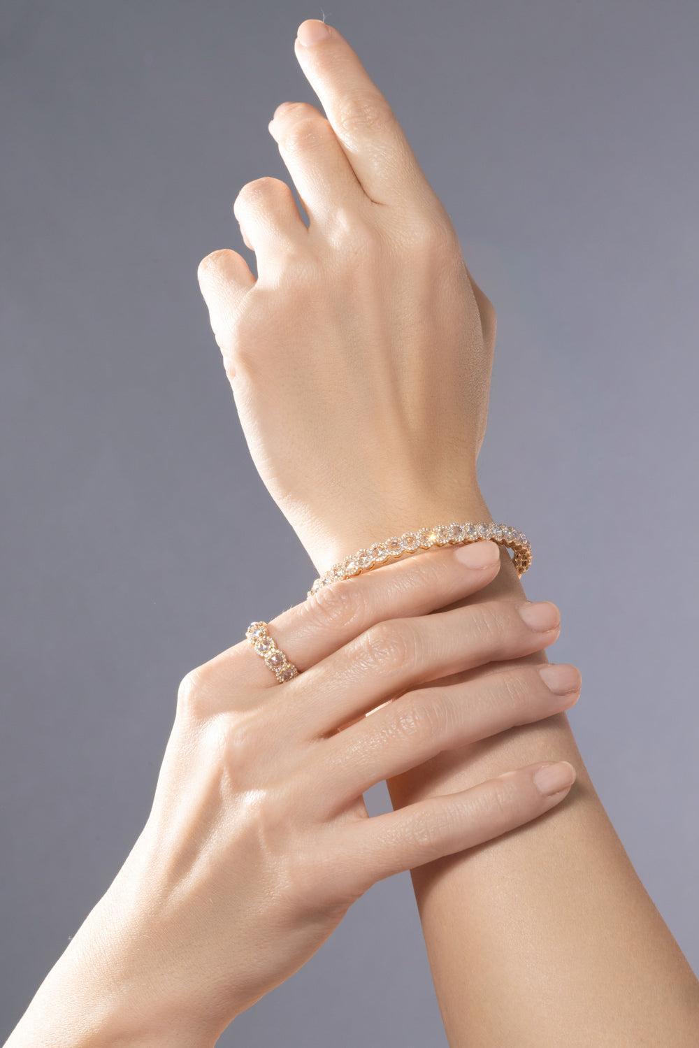 Full Diamond Scallop Bangle Bracelet-YELLOW GOLD-JEWELRYFINE JEWELBRACELET O-64 FACETS