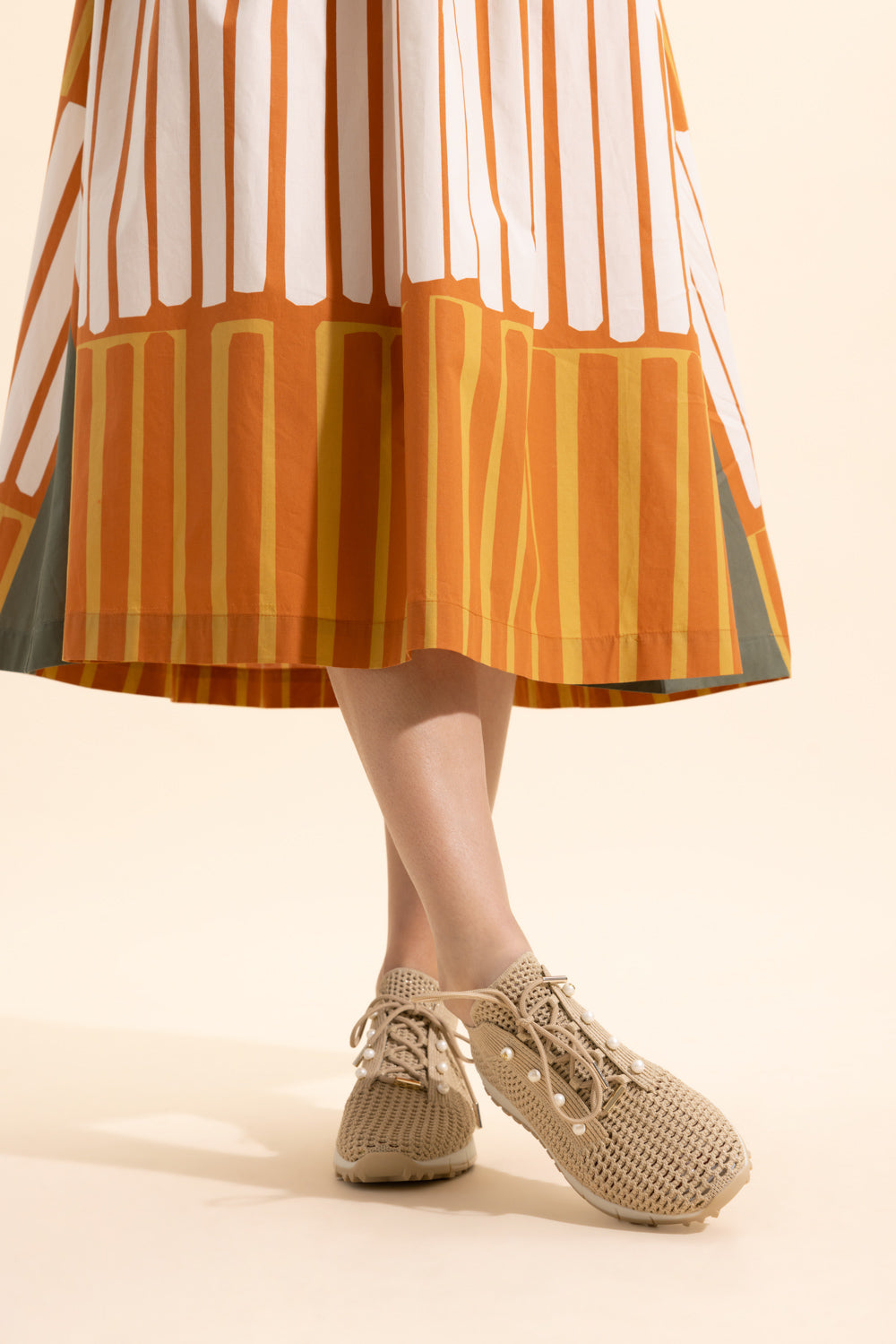 Veles Sneaker - Light Soft Gold