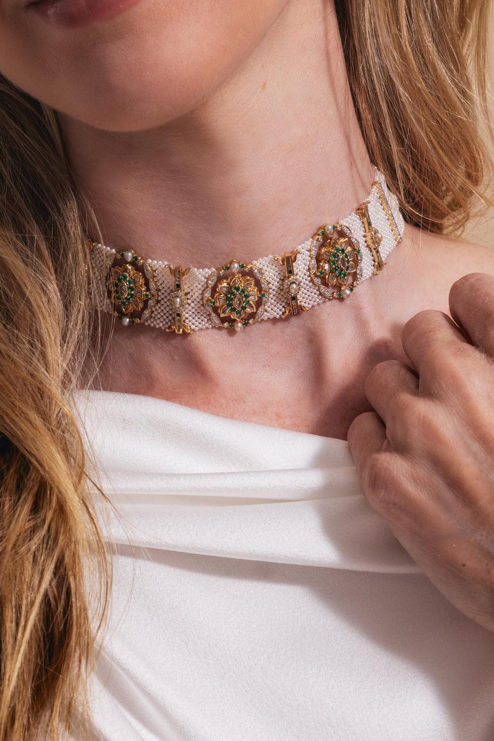 Pearl Emerald Taantvi Necklace-YELLOW GOLD-JEWELRYFINE JEWELNECKLACE O-MOKSH