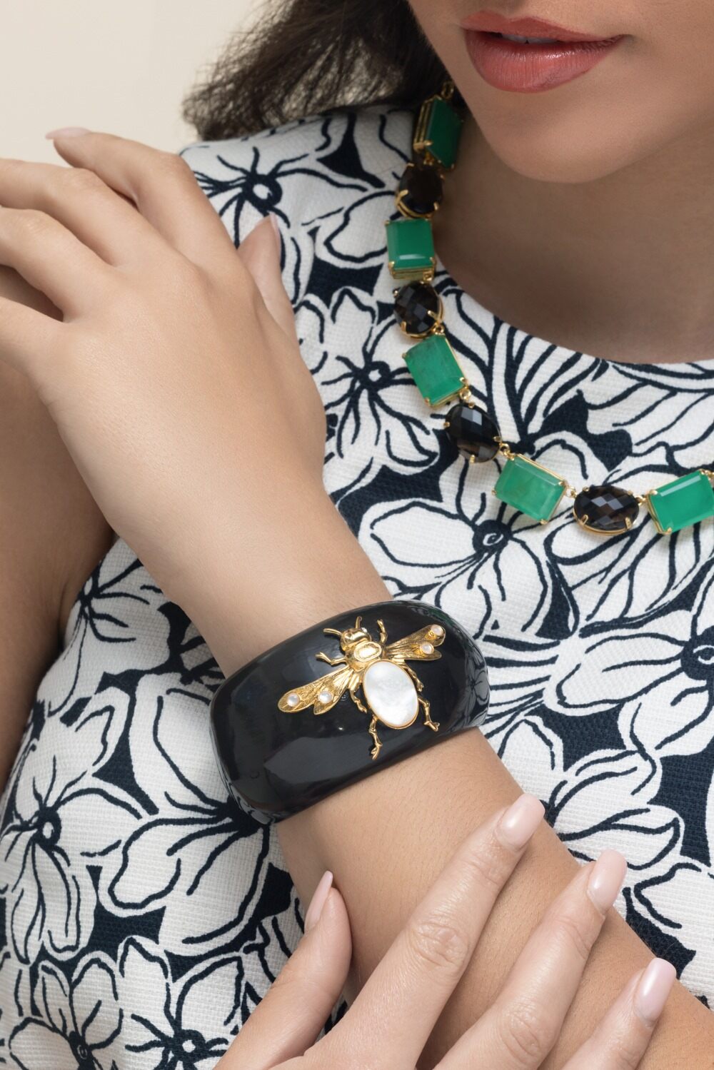 Pearl Bee Horn Cuff Bracelet-BLACK-JEWELRYBOUTIQUEBRACELET O-BOUNKIT JEWELRY