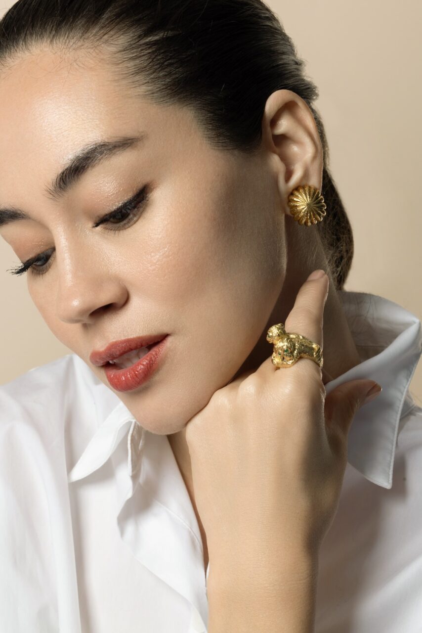 Fluted Dome Earrings-YELLOW GOLD-JEWELRYFINE JEWELEARRING-DAVID WEBB