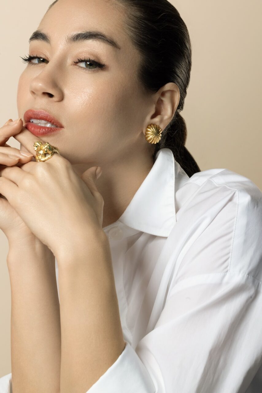 Fluted Dome Earrings-YELLOW GOLD-JEWELRYFINE JEWELEARRING-DAVID WEBB