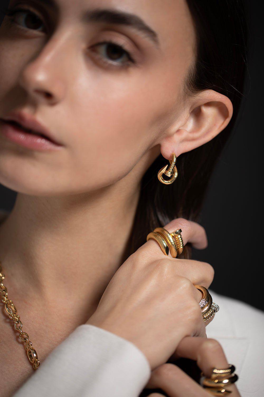 DAVID WEBB-Hammered Nail Ring-YELLOW GOLD