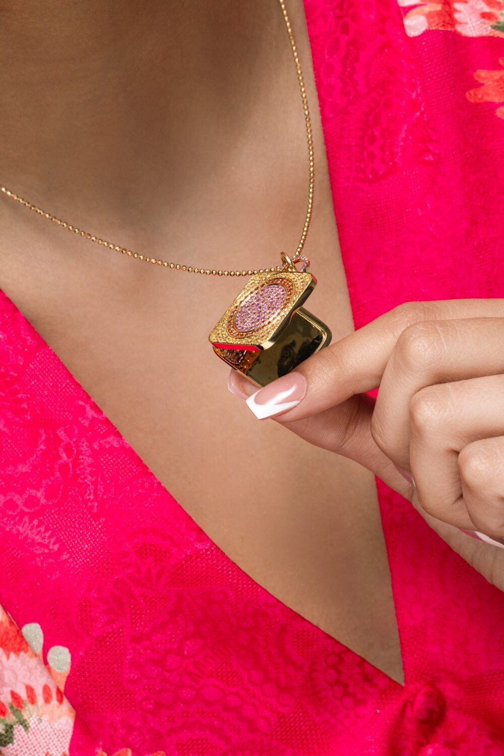 Strawberry Shortcake Voyage Locket-YELLOW GOLD-JEWELRYFINE JEWELPENDANT-DEVON WOODHILL