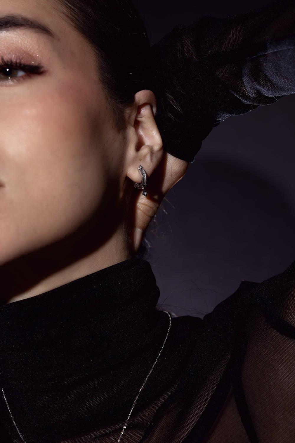 LOREE RODKIN-Tiny Baguette Hoop Earrrings-WHITE GOLD