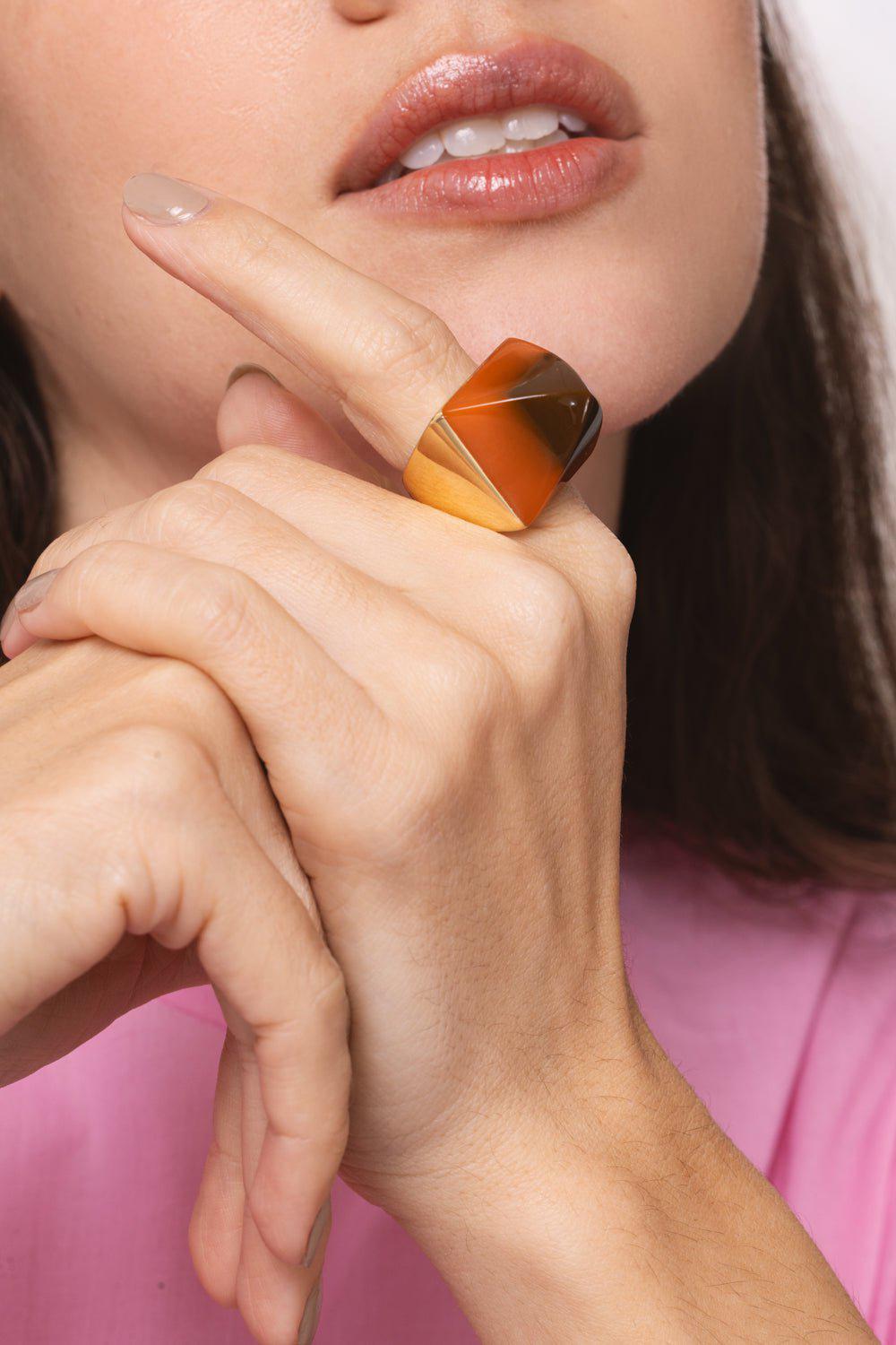 MARK DAVIS-Brown Bakelite Kendall Ring-YELLOW GOLD